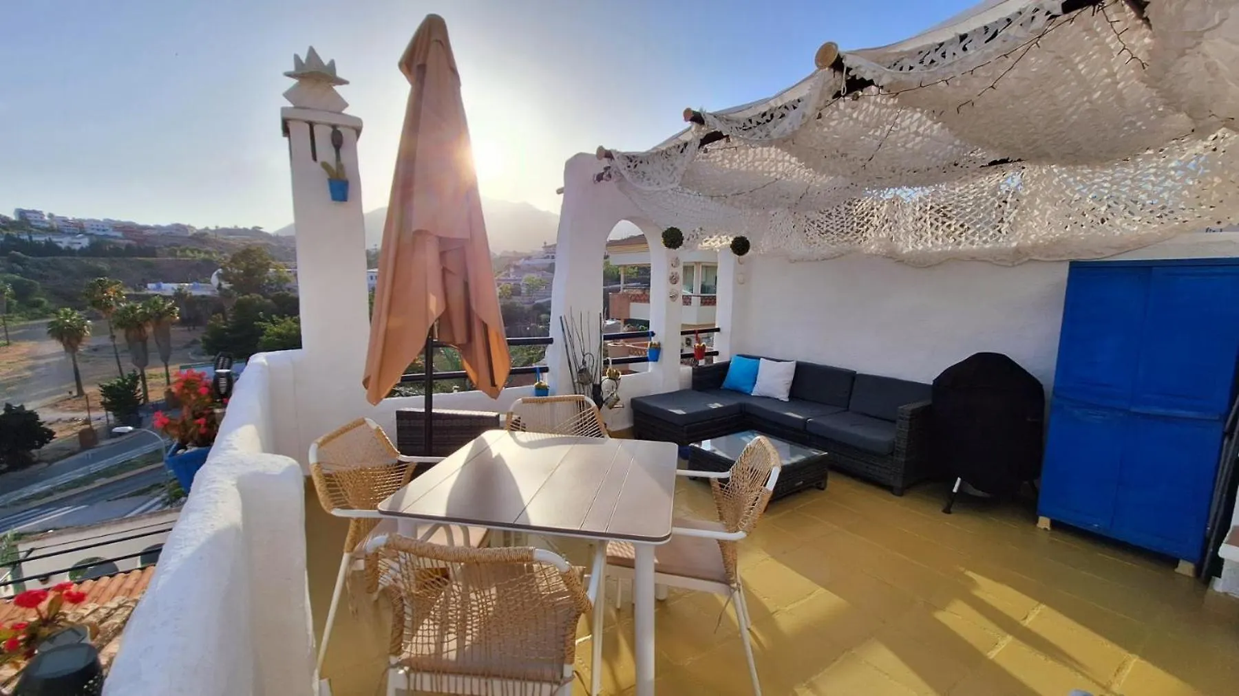 Happy Holiday Home! Pueblo Evita Charming Condo Benalmádena 0*,  Spanyolország
